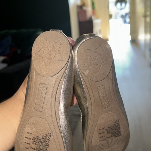 Kenneth Cole Reaction Gold Ballet Flats - Picture 2 of 5